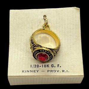 Kinney vintage Providence RI 1/20-10K G.F. Class ring charm gold tone red stone